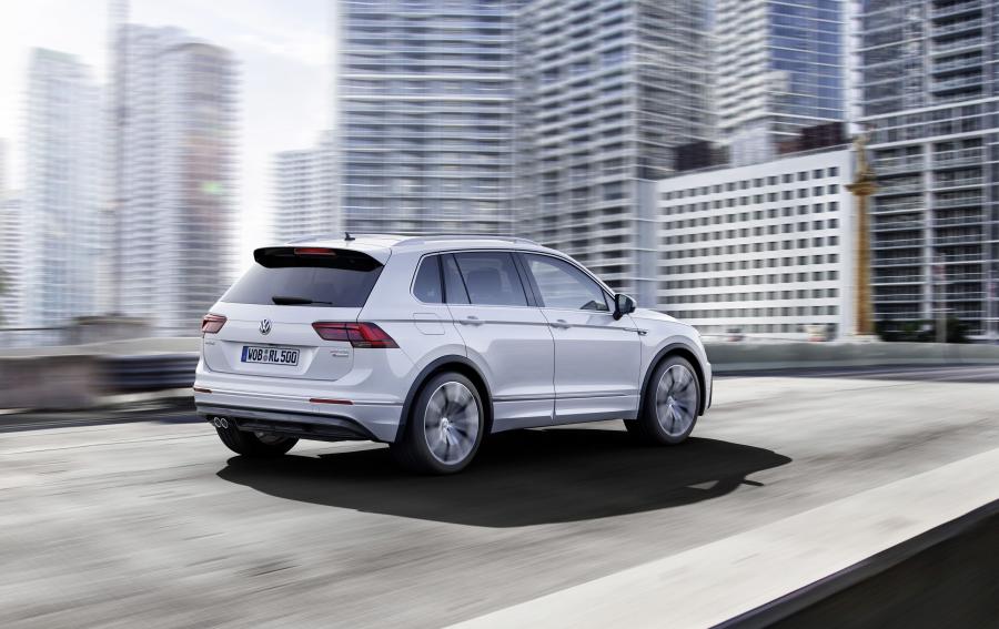  Volkswagen Tiguan R-Line 2016 года  (WW) (фото 33 из 36)